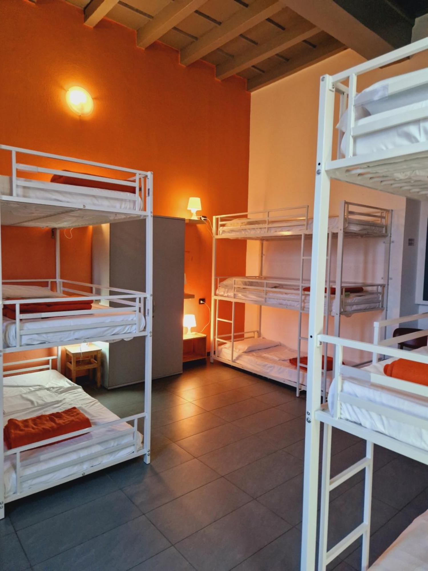 B&B E Ostello, Parco Di Monza, Cascina Costa Alta Екстер'єр фото