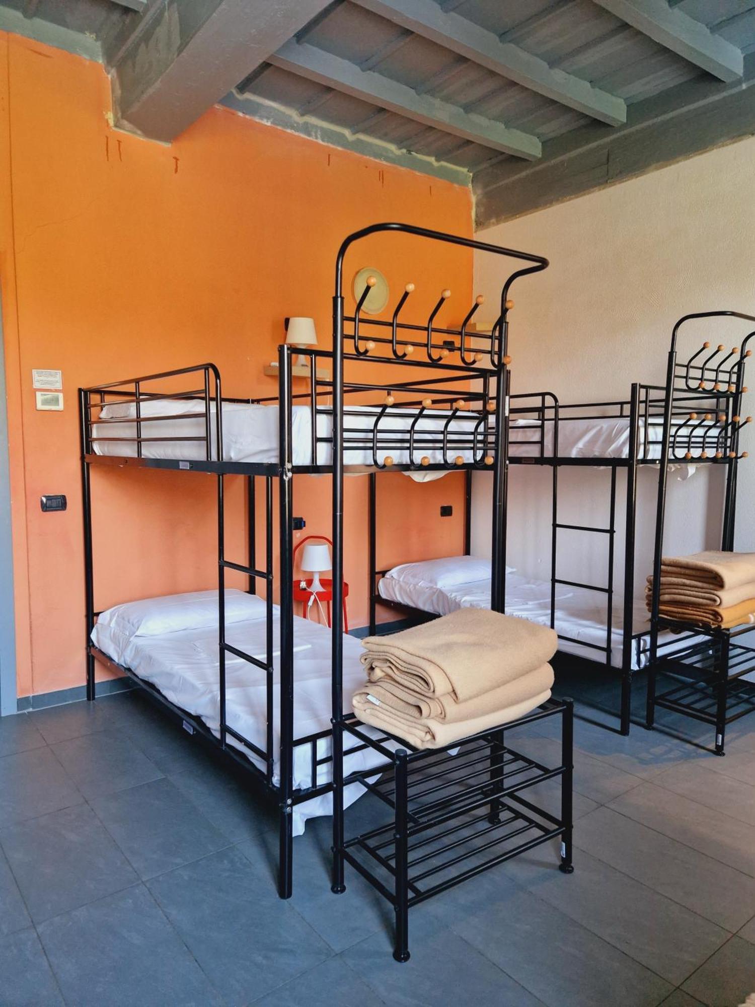 B&B E Ostello, Parco Di Monza, Cascina Costa Alta Екстер'єр фото