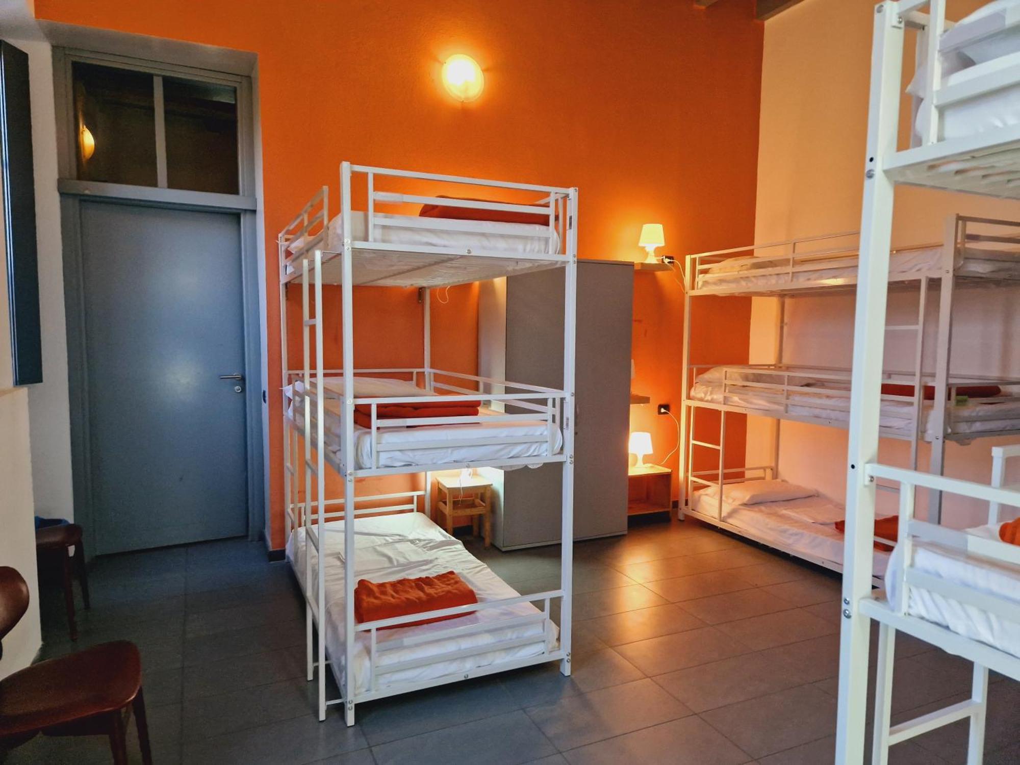 B&B E Ostello, Parco Di Monza, Cascina Costa Alta Екстер'єр фото