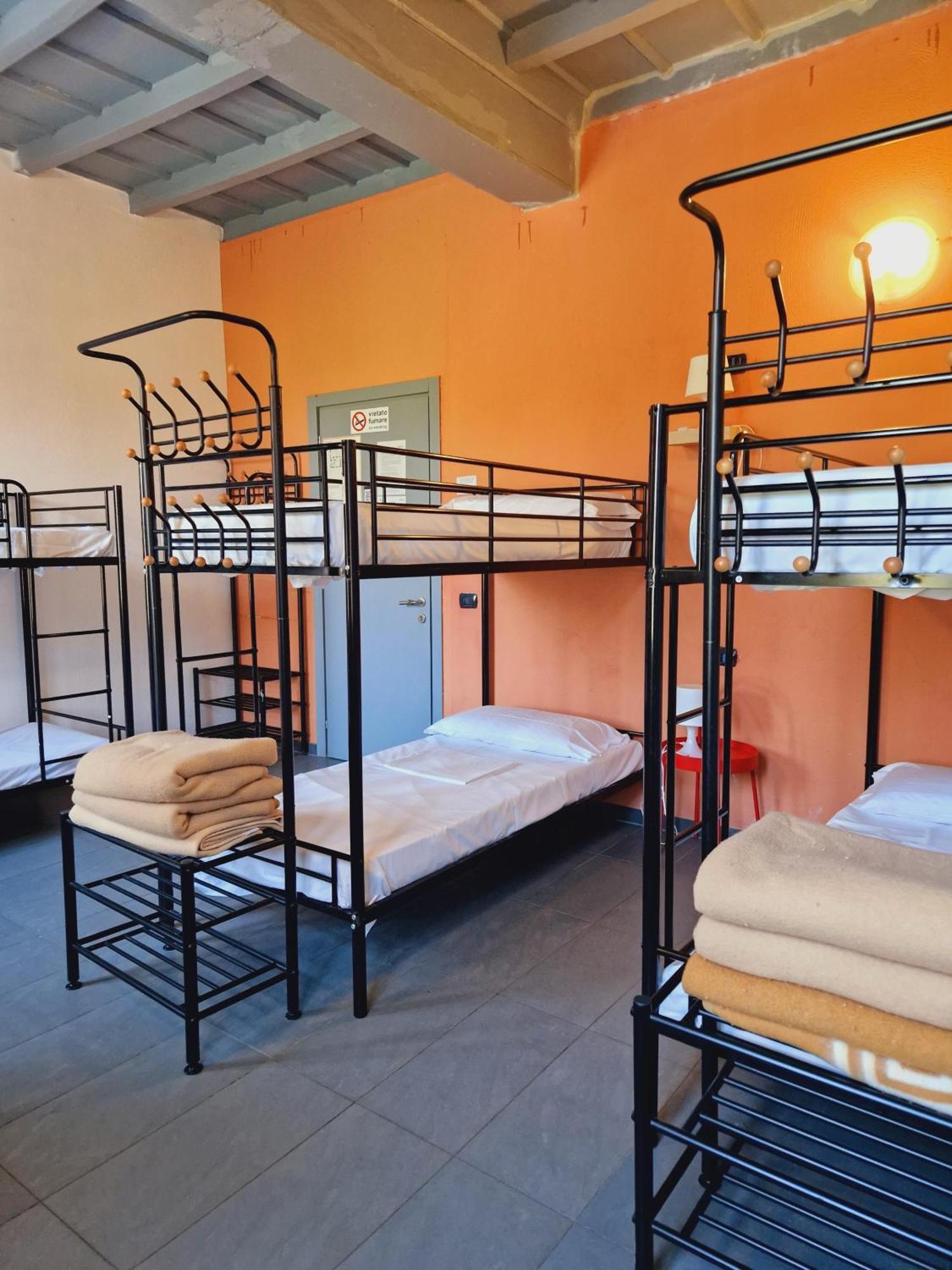 B&B E Ostello, Parco Di Monza, Cascina Costa Alta Екстер'єр фото