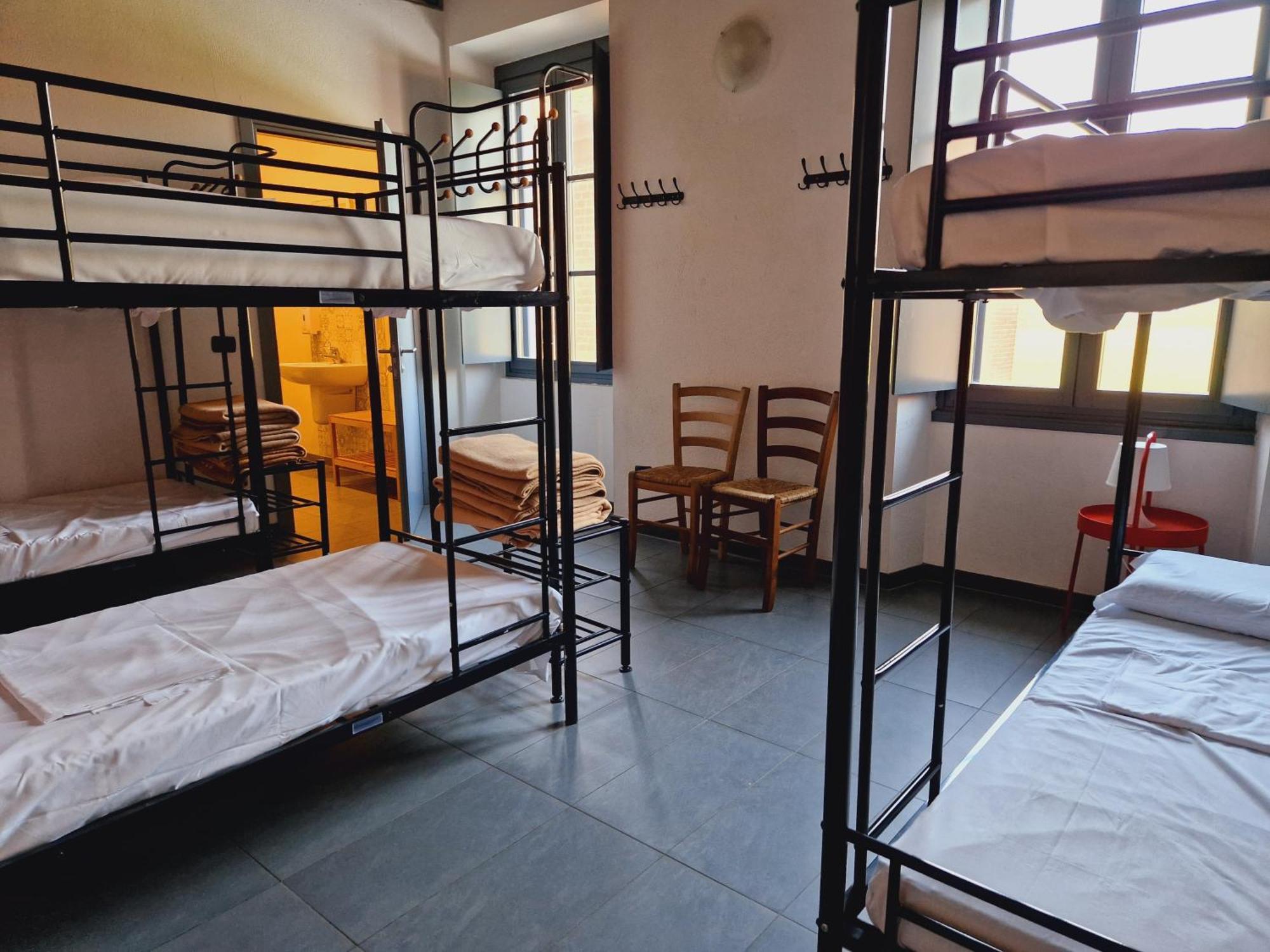 B&B E Ostello, Parco Di Monza, Cascina Costa Alta Екстер'єр фото