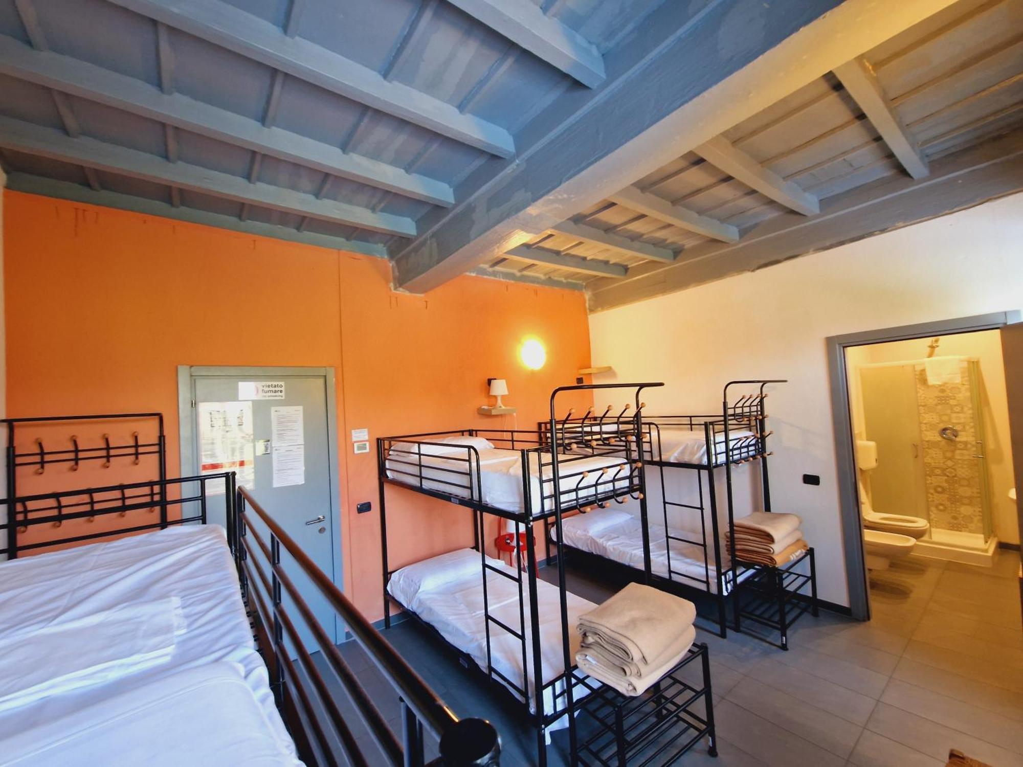 B&B E Ostello, Parco Di Monza, Cascina Costa Alta Екстер'єр фото
