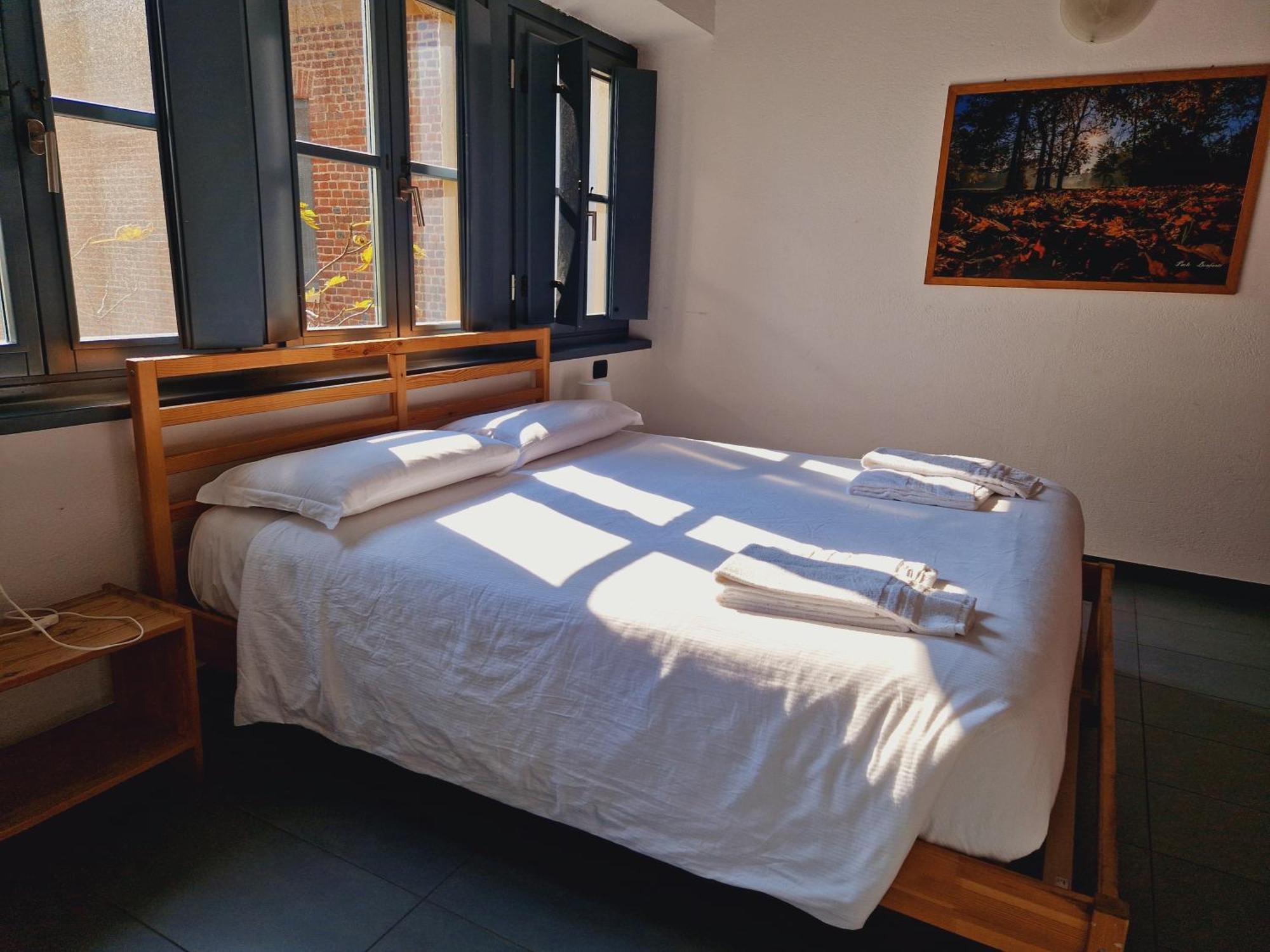 B&B E Ostello, Parco Di Monza, Cascina Costa Alta Екстер'єр фото