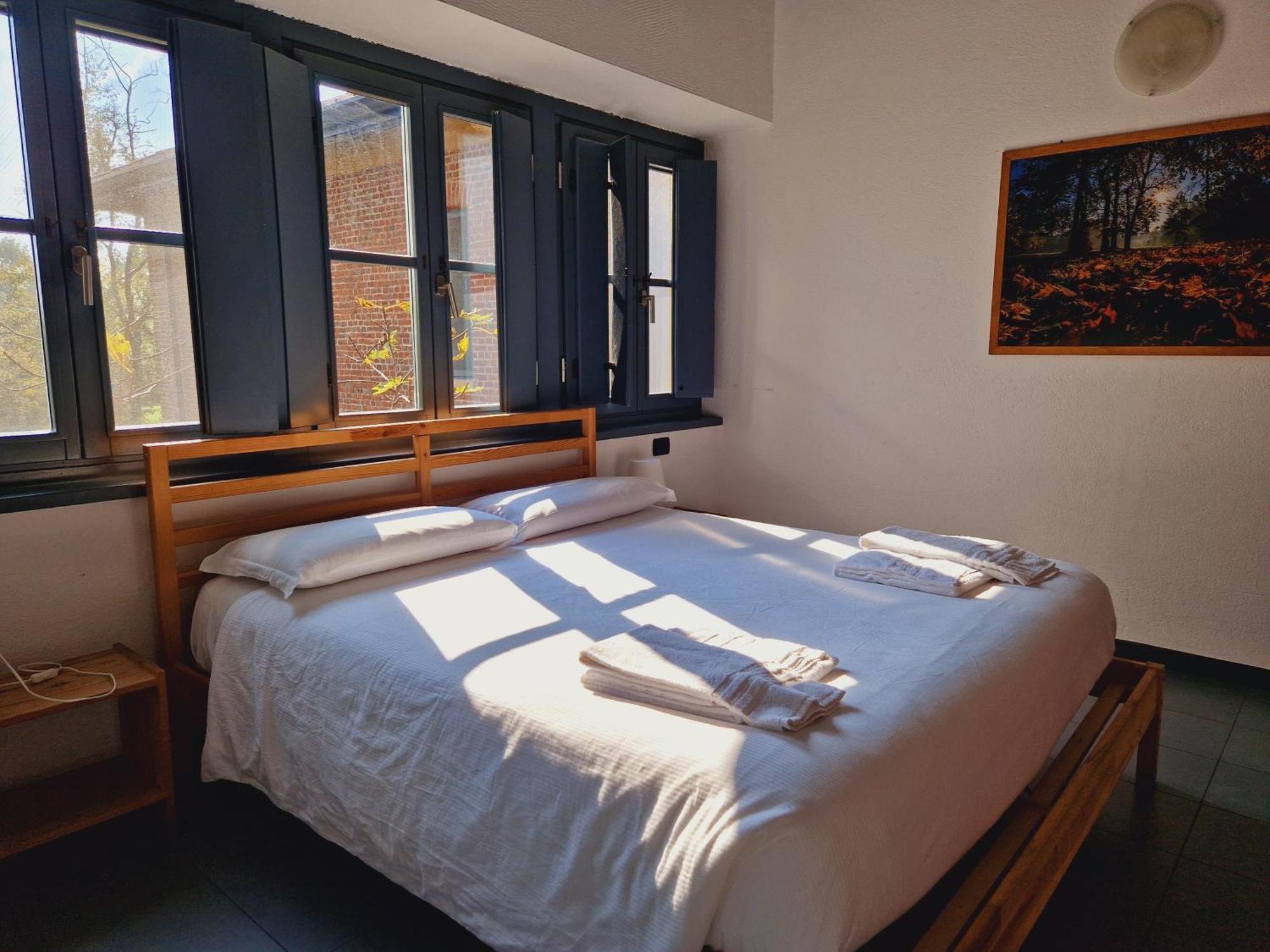 B&B E Ostello, Parco Di Monza, Cascina Costa Alta Екстер'єр фото