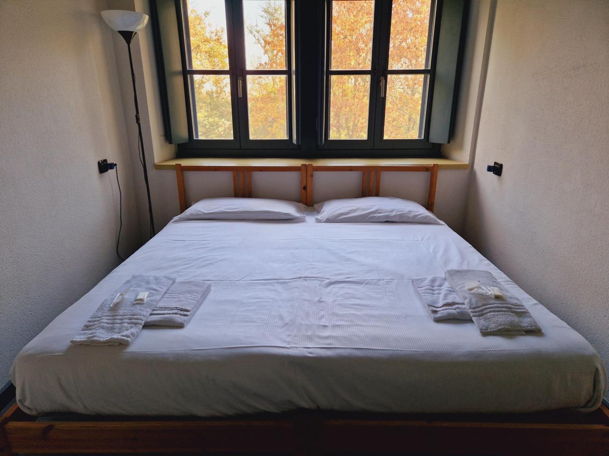 B&B E Ostello, Parco Di Monza, Cascina Costa Alta Екстер'єр фото
