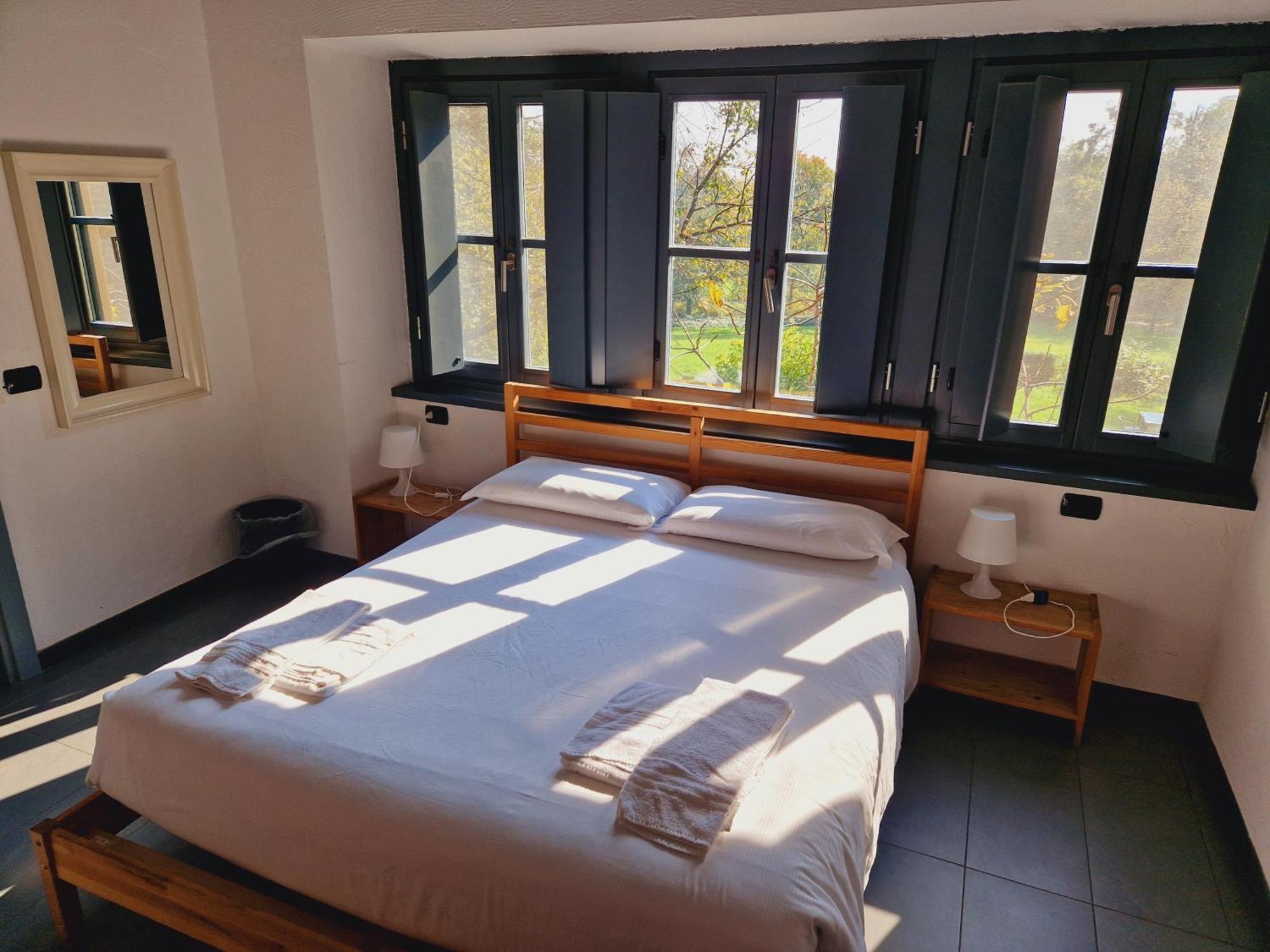 B&B E Ostello, Parco Di Monza, Cascina Costa Alta Екстер'єр фото